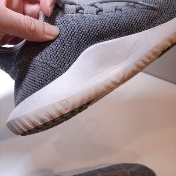 Adidas Tubular Shadow Running Shoes Chalk Grey Trainers Athletic Sneakers Size 6 - Picture 11 of 16
